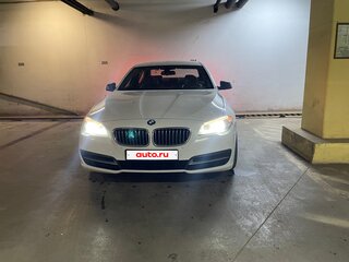 2011 BMW 5 серии 530d xDrive VI (F10/F11/F07), белый, 2100000 рублей, вид 3