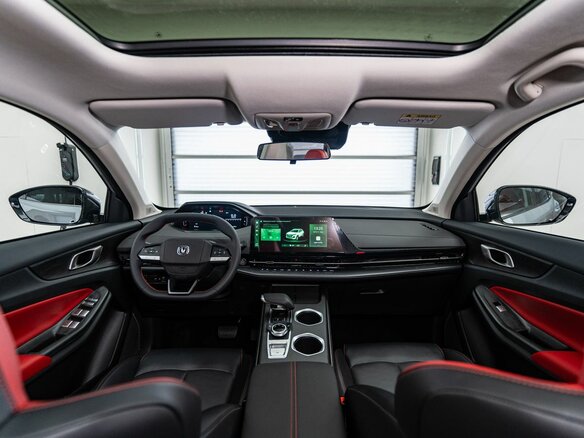 2024 Changan UNI-S I, серый, 3099900 рублей - вид 1