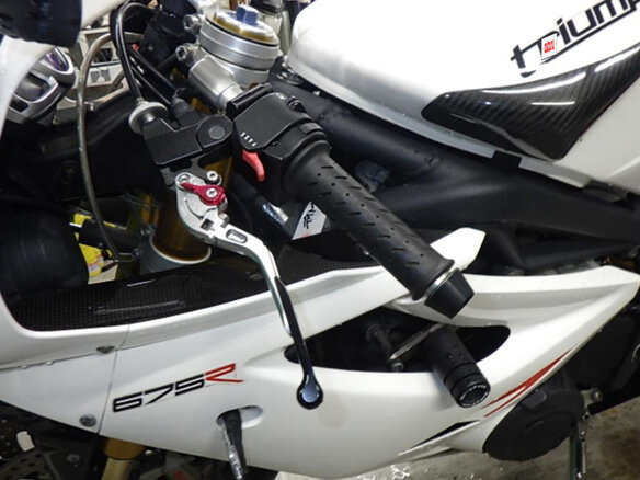 2013 Triumph Daytona 675, белый, 445000 рублей - вид 7