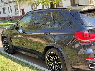 2016 BMW X5 40d III (F15), чёрный, 3240000 рублей, вид 3