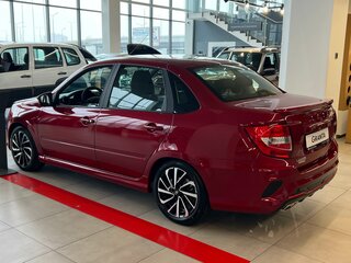 2026 Lada (ВАЗ) Granta Sport I Рестайлинг, красный, 1657000 рублей, вид 3