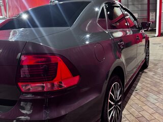 2017 Volkswagen Polo V Рестайлинг, серый, 1100000 рублей, вид 5