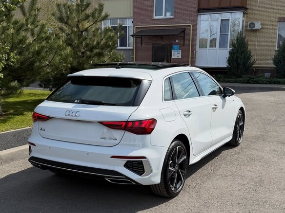 2023 Audi A3 35 TFSI Long IV (8Y), белый, 2240000 рублей - вид 2