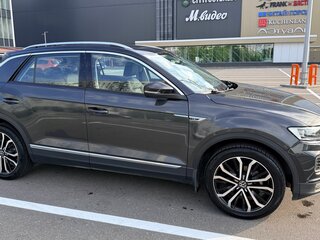 2021 Volkswagen T-Roc I (China Market), серый, 2390000 рублей, вид 4