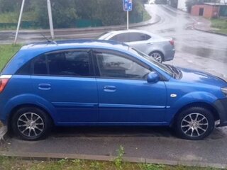 2011 Kia Rio II Рестайлинг, синий, 620000 рублей, вид 4