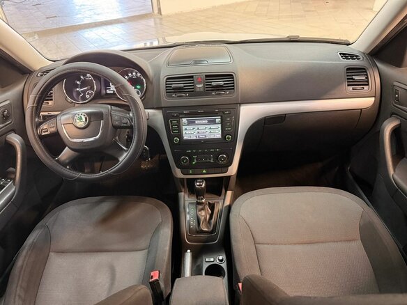 2012 Skoda Yeti I, серебристый - вид 18