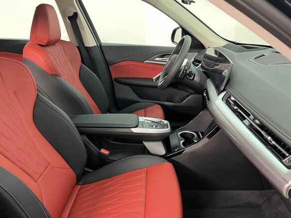 2025 BMW X1 25Li xDrive III (U11/U12), чёрный - вид 10