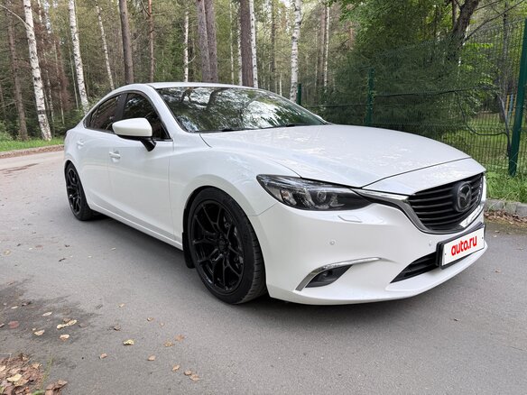 2016 Mazda 6 III (GJ) Рестайлинг, белый, 2600000 рублей - вид 3