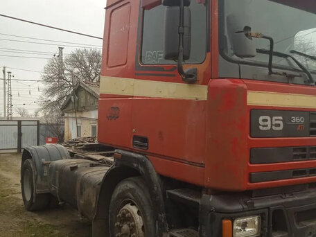 1994 DAF 95, красный, 500000 рублей, вид 3