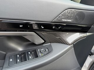 2023 BMW 5 серии 520i VIII (G60/G61/G68), серый, 6900000 рублей, вид 4