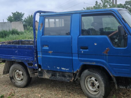 1993 Toyota TownAce, синий, 320000 рублей, вид 2
