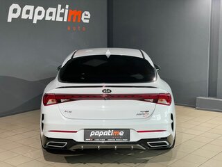 2021 Kia K5 III, белый, 2449000 рублей, вид 4