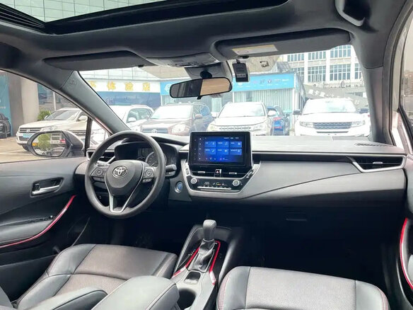 2023 Toyota Corolla Sporty XII (E210), белый, 1699000 рублей - вид 27