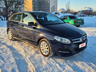 2017 Mercedes-Benz B-Класс 180 II (W246) Рестайлинг, синий, 1790000 рублей, вид 1