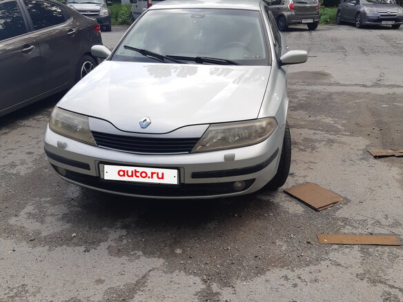 2002 Renault Laguna II, серебристый, 310000 рублей - вид 1