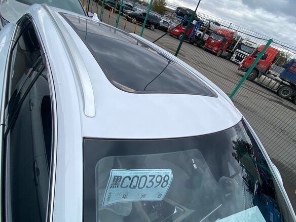 2022 BYD Song Plus DM 8.3 kWh I, белый, 2600000 рублей - вид 13