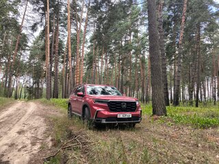 2024 Honda Pilot IV, красный, 5000000 рублей, вид 2