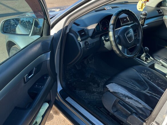 2005 Audi A4 III (B7), серебристый - вид 6