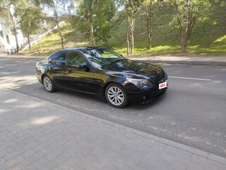 2007 BMW 5 серии 520d V (E60/E61) Рестайлинг, чёрный, 850000 рублей, вид 4