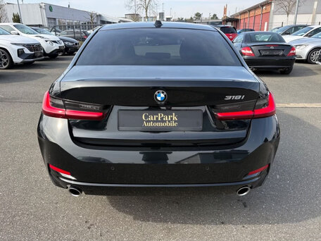 2024 BMW 3 серии 318i VII (G2x) Рестайлинг, чёрный, 3839520 рублей, вид 5
