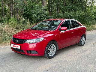 2013 Kia Cerato 6-speed II, красный, 760000 рублей, вид 2