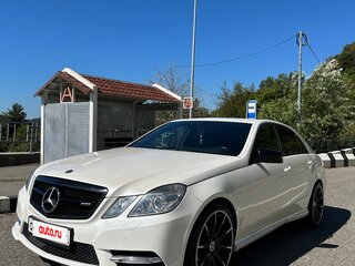 2012 Mercedes-Benz E-Класс 200 7G-Tronic IV (W212, S212, C207), белый, 1850000 рублей, вид 1