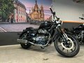 2025 Royal Enfield Super Meteor, чёрный, 755000 рублей - вид 5
