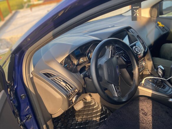 2016 Ford Focus III Рестайлинг, синий, 830000 рублей - вид 6