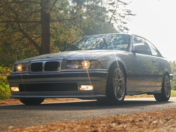 1996 BMW 3 серии 328i III (E36), серебристый, 1700000 рублей