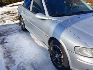 2001 Opel Vectra B Рестайлинг, серебристый, 240000 рублей, вид 2