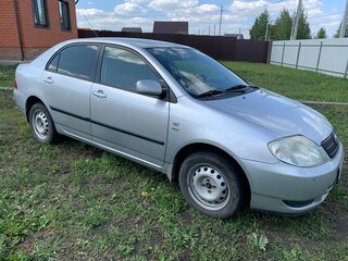 2003 Toyota Corolla IX (E120, E130), серебристый, 650000 рублей, вид 1