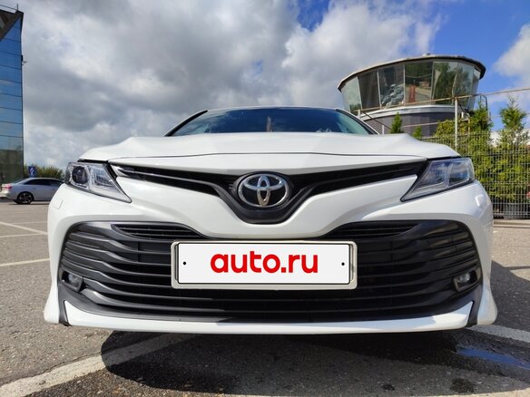 2019 Toyota Camry VIII (XV70), белый, 2499999 рублей - вид 16