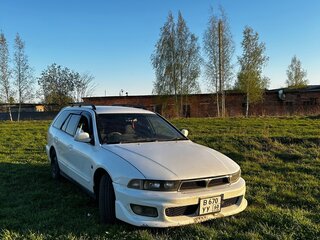 1997 Mitsubishi Legnum, белый, 290000 рублей, вид 2