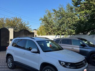 2013 Volkswagen Tiguan I Рестайлинг, белый, 1180000 рублей, вид 4