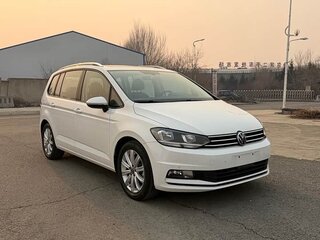 2021 Volkswagen Touran L II, белый, 1680007 рублей, вид 3