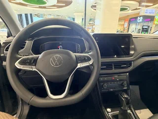 2026 Volkswagen Tharu XR, серый, 2390000 рублей, вид 5