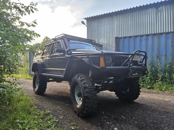 1992 Jeep Cherokee II (XJ), зелёный, 1150000 рублей - вид 1