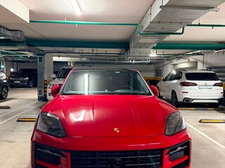 2023 Porsche Cayenne S Coupé III Рестайлинг, красный, 16000000 рублей, вид 2