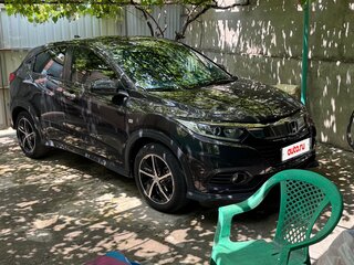 2021 Honda Vezel I Рестайлинг, чёрный, 2450000 рублей, вид 2