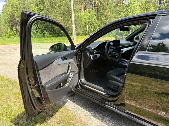 2019 Audi A4 V (B9), чёрный - вид 14