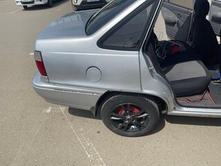 2001 Daewoo Nexia I, серебристый, 180000 рублей, вид 5