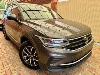 2021 Volkswagen Tiguan II Рестайлинг, серый, 2600000 рублей, вид 2