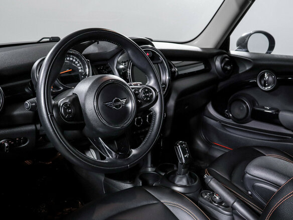 2018 Mini Hatch, оранжевый - вид 13