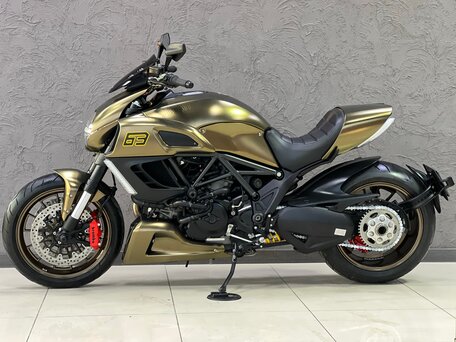 2012 Ducati Diavel, золотистый, 1050000 рублей, вид 2