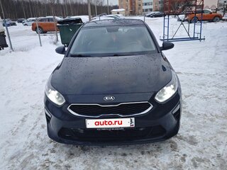 2018 Kia Ceed III, чёрный, 1400000 рублей, вид 3