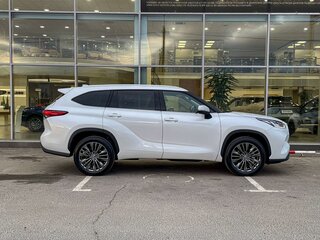 2026 Toyota Highlander IV (XU70), белый, 5900000 рублей, вид 4