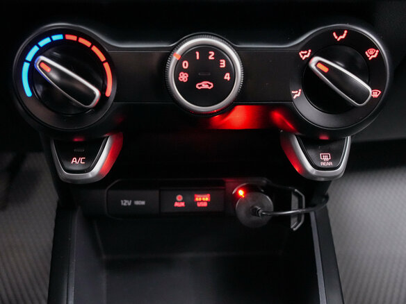 2018 Kia Rio IV, серебристый, 1144000 рублей - вид 16