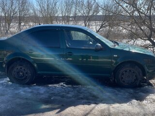 1998 Volkswagen Bora I, зелёный, 215000 рублей, вид 3