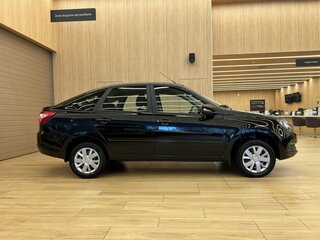 2026 Lada (ВАЗ) Granta I Рестайлинг, чёрный, 1140000 рублей, вид 4
