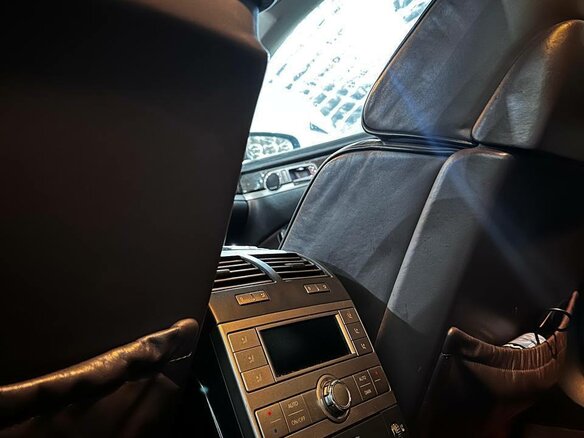 2008 Volkswagen Phaeton I, коричневый, 1290000 рублей - вид 16